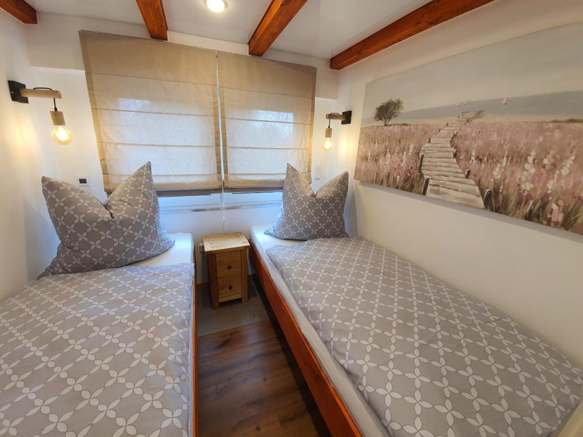 Ferienhaus Am See Hungen المظهر الخارجي الصورة