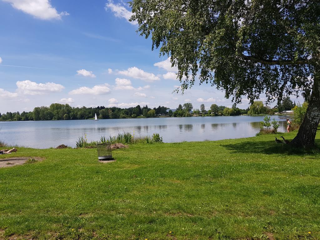Ferienhaus Am See Hungen المظهر الخارجي الصورة