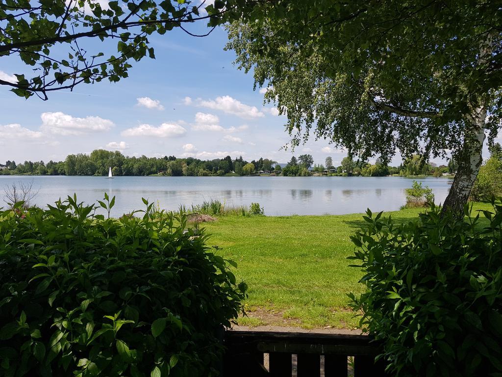 Ferienhaus Am See Hungen المظهر الخارجي الصورة